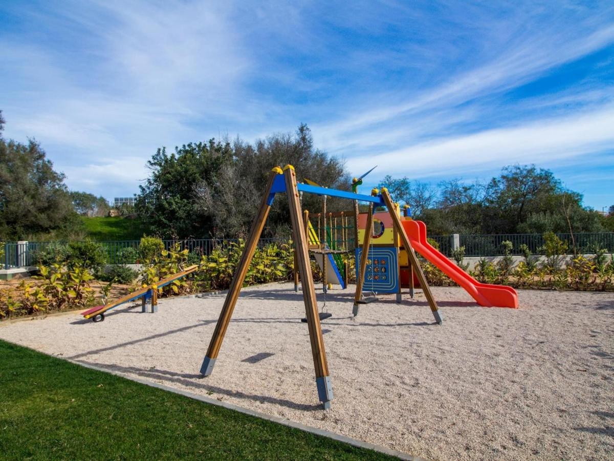 Green C Apartment - Luxurious & Playground & Garage Albufeira Exterior foto